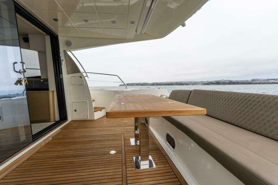 SEEWORTHY 56ft Prestige Yacht For Sale