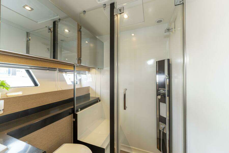 SEEWORTHY 56ft Prestige Yacht For Sale