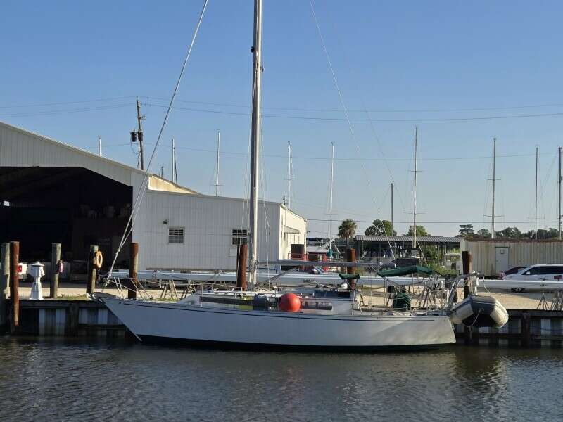 ST BRENDAN 32ft Morgan Yacht For Sale
