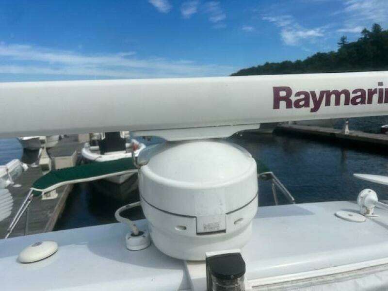 Raymarine Open Array Radar Raymarine Open Array Radar