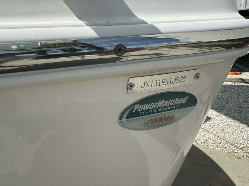 21ft NauticStar Yacht For Sale