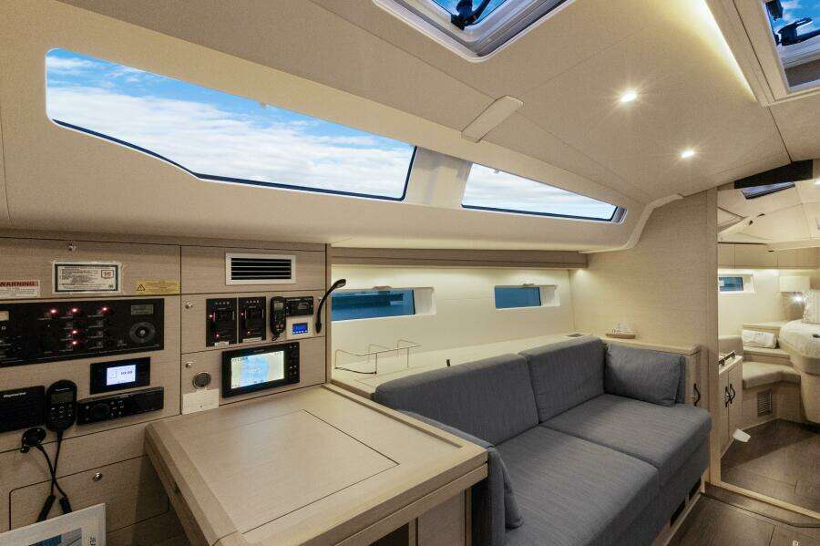 Beatrice 51ft Jeanneau Yacht For Sale