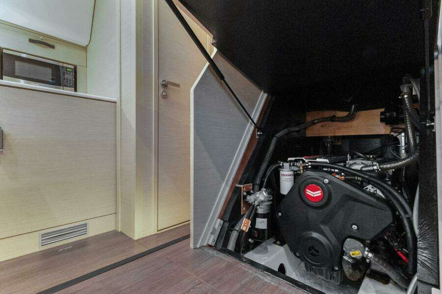 Beatrice 51ft Jeanneau Yacht For Sale