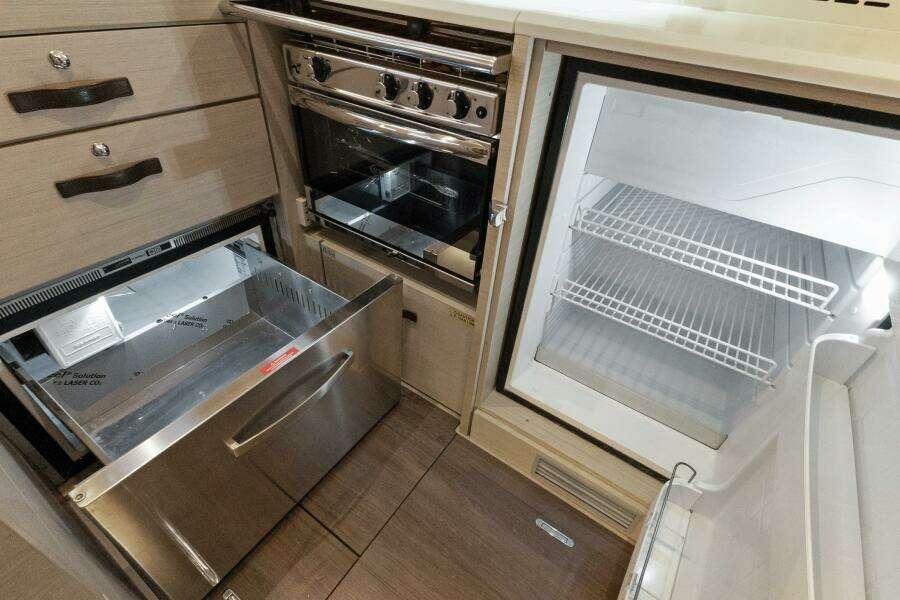 Beatrice 51ft Jeanneau Yacht For Sale