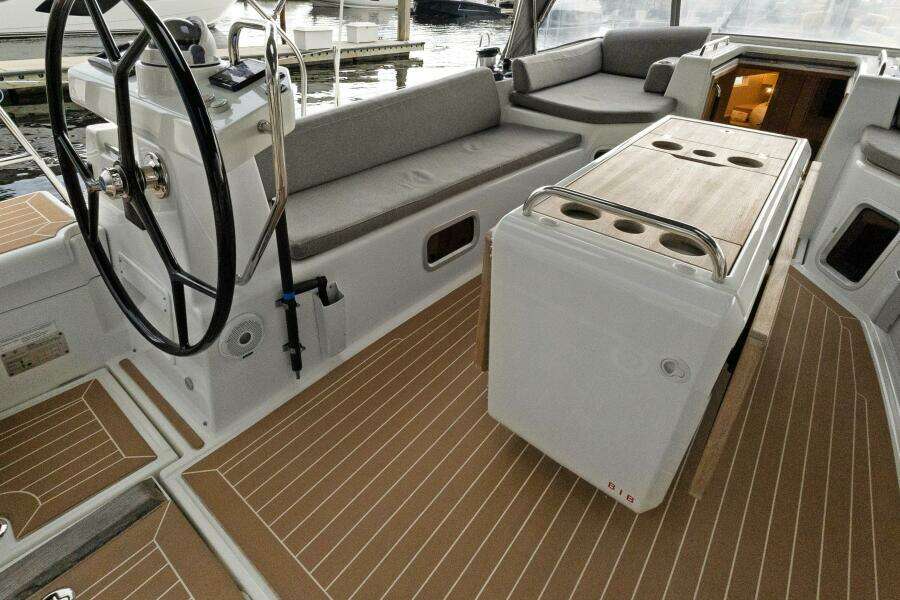 Beatrice 51ft Jeanneau Yacht For Sale