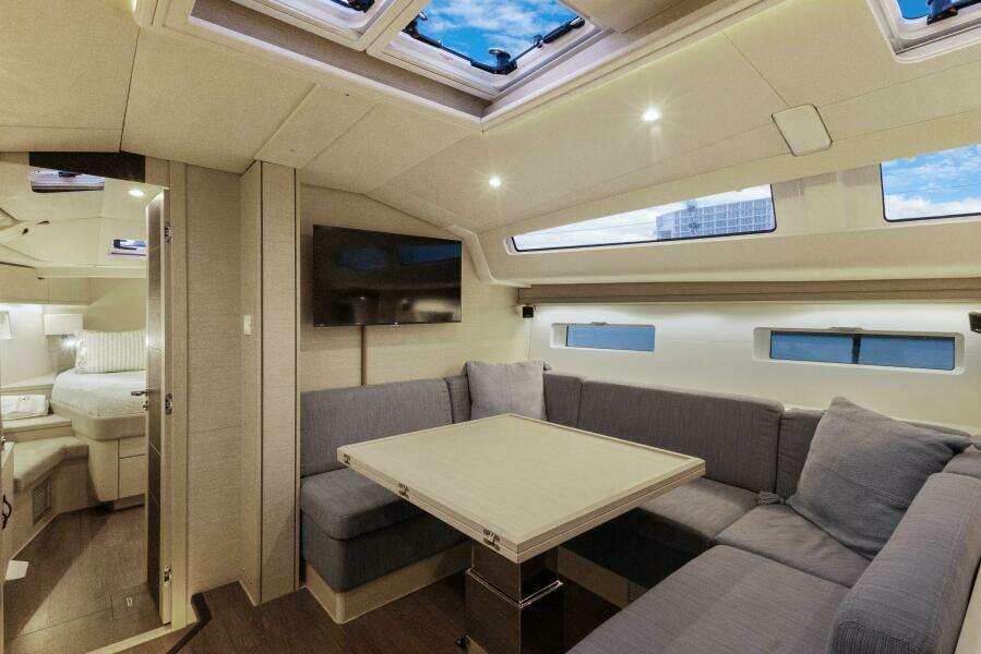 Beatrice 51ft Jeanneau Yacht For Sale