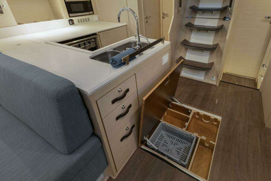 Beatrice 51ft Jeanneau Yacht For Sale