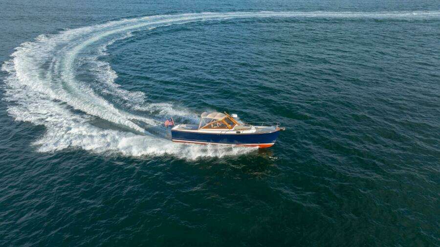 ELOISE 30ft CH Marine Yacht For Sale