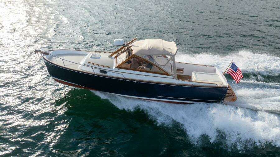 ELOISE 30ft CH Marine Yacht For Sale