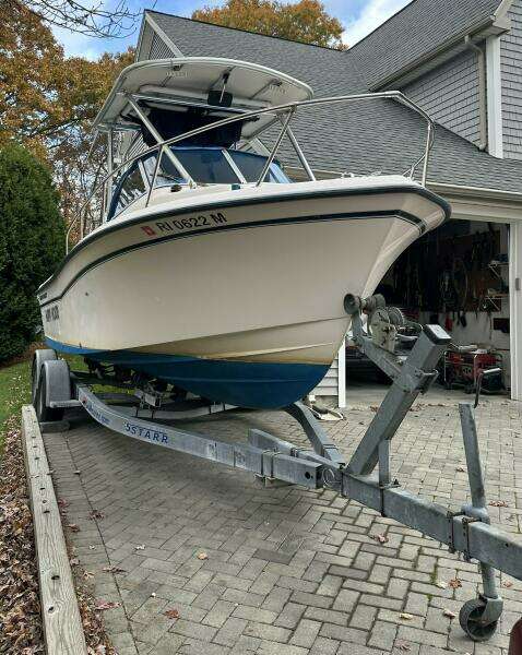 Happy Hour 20ft Grady White Yacht For Sale