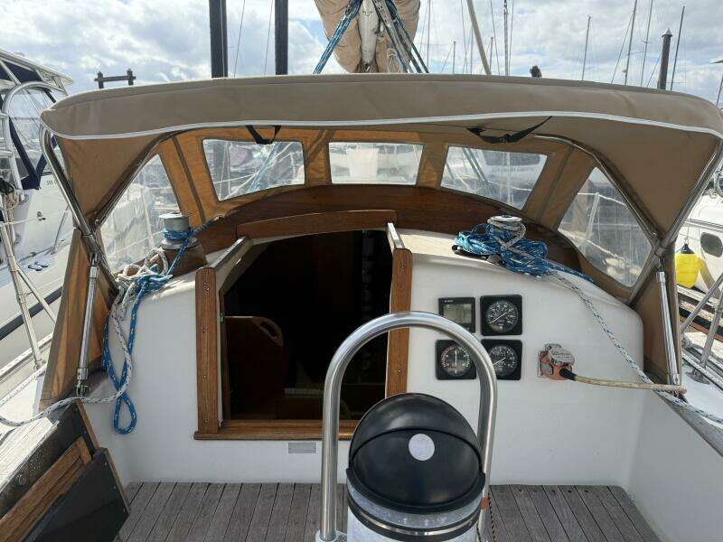 37ft Alberg Yacht For Sale