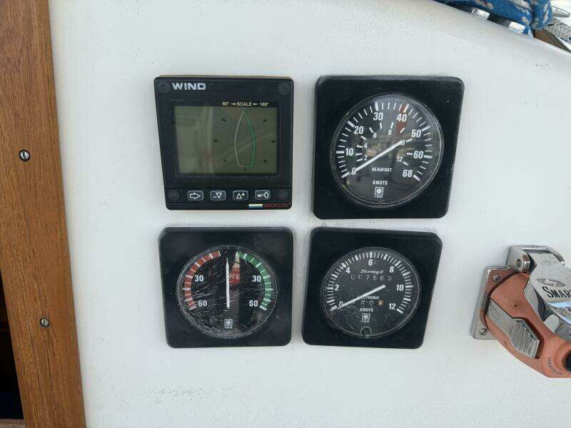 37ft Alberg Yacht For Sale