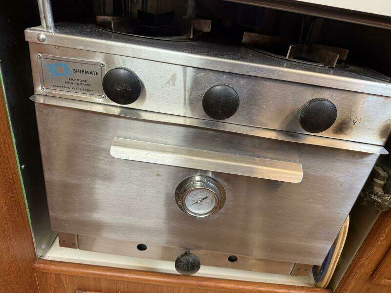 37ft Alberg Yacht For Sale