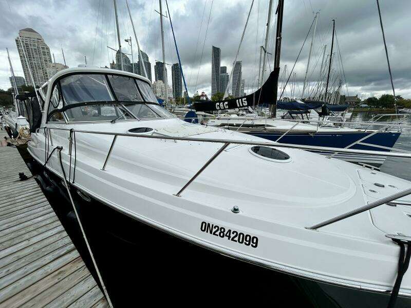 38ft Regal Yacht For Sale
