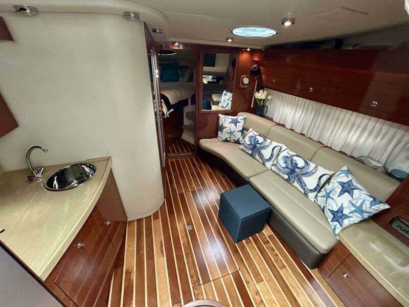 38ft Regal Yacht For Sale