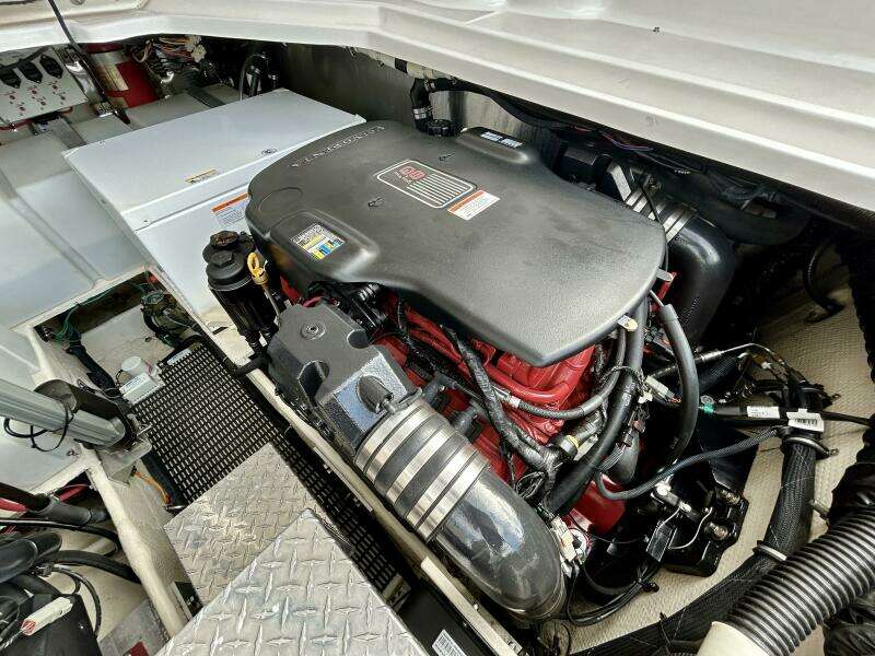 38ft Regal Yacht For Sale