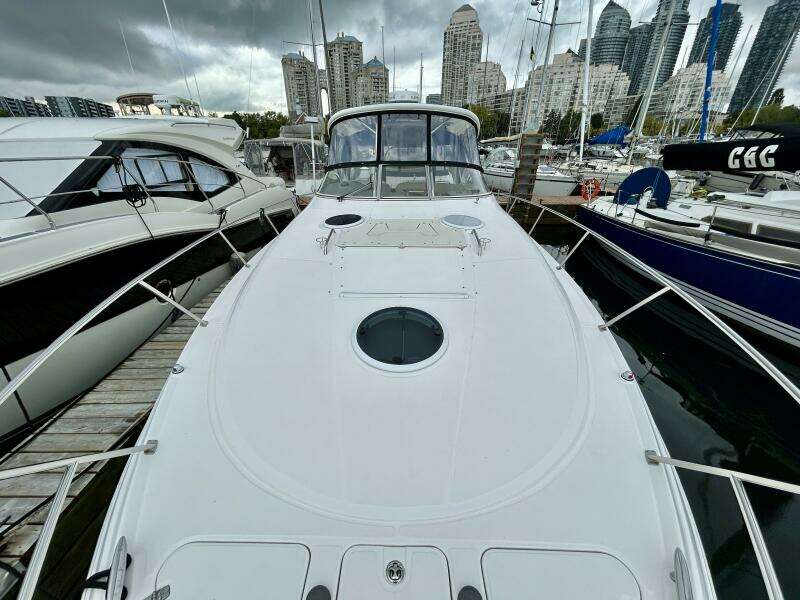 38ft Regal Yacht For Sale
