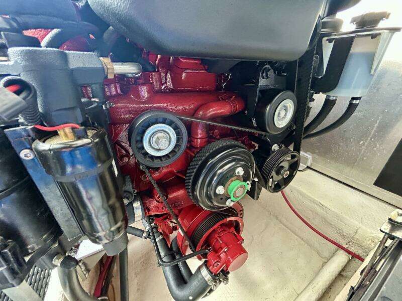 38ft Regal Yacht For Sale