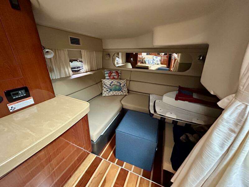 38ft Regal Yacht For Sale