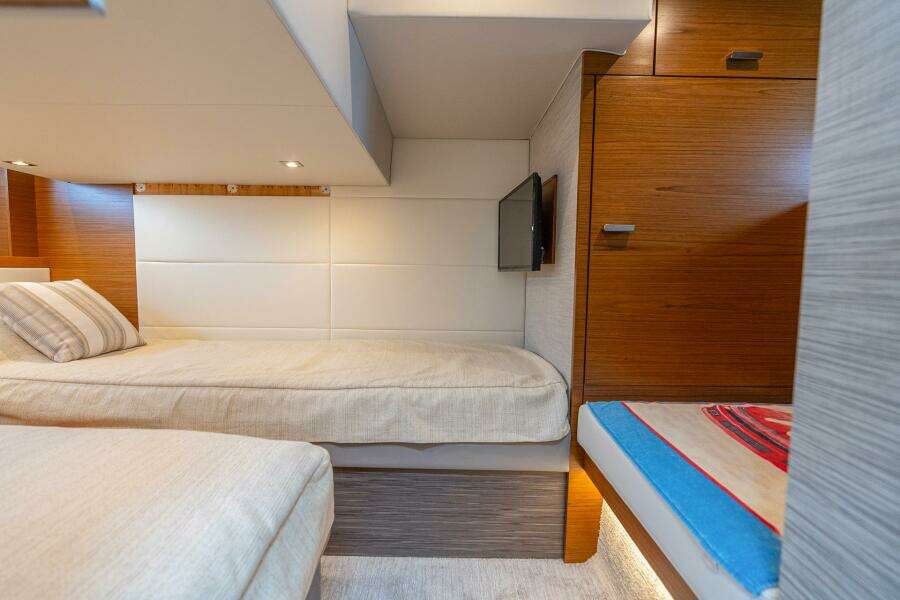 44ft Tiara Yachts Yacht For Sale