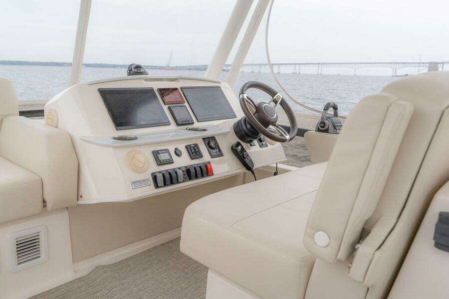 44ft Tiara Yachts Yacht For Sale