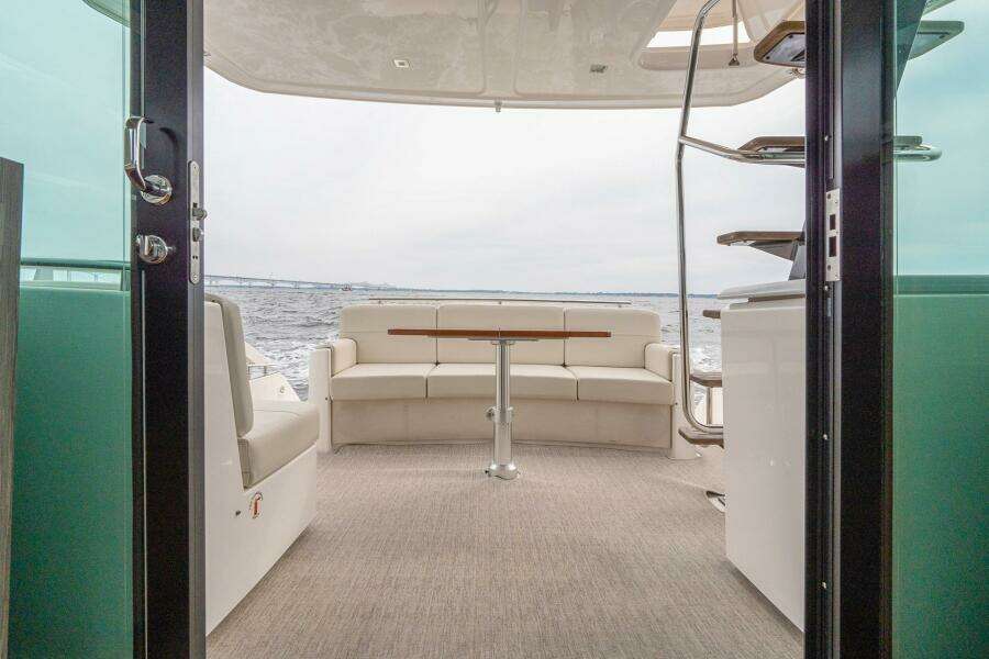 44ft Tiara Yachts Yacht For Sale