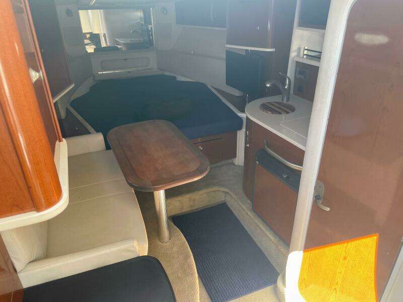29ft Sea Ray Yacht For Sale
