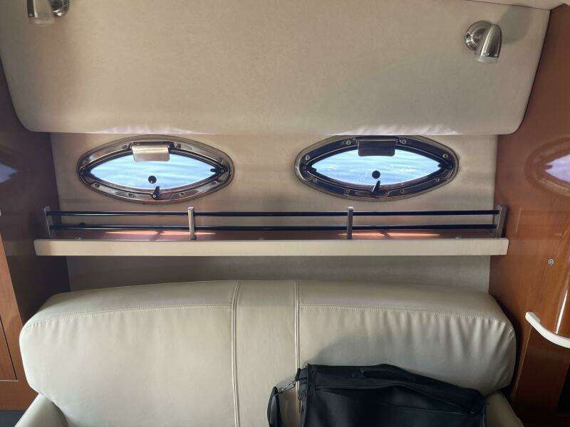 29ft Sea Ray Yacht For Sale