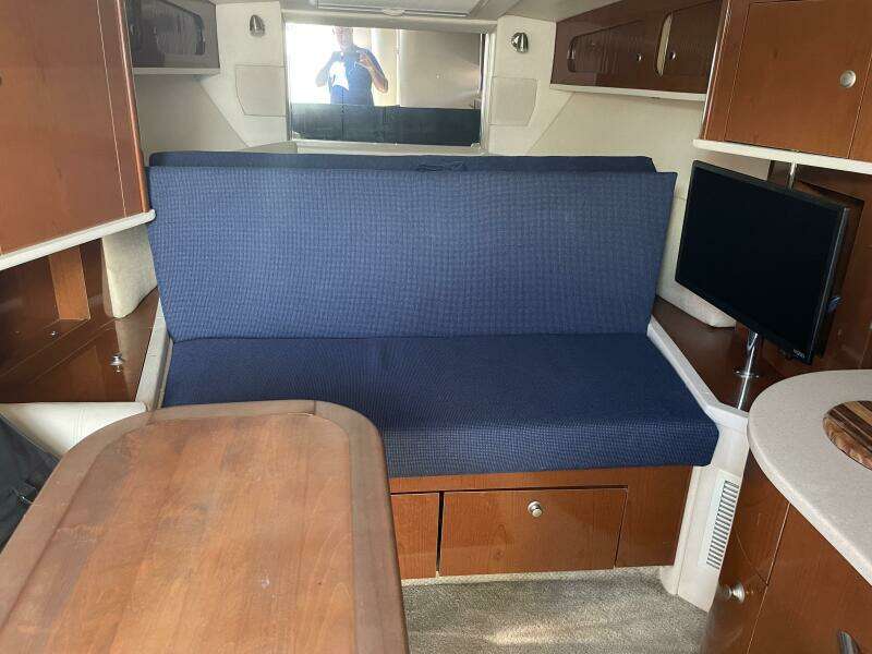 29ft Sea Ray Yacht For Sale
