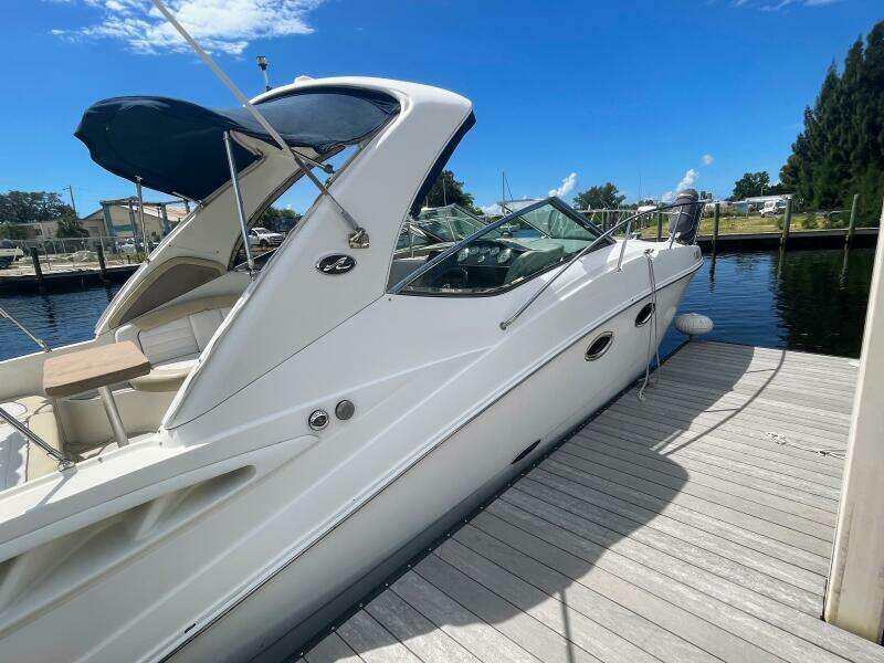 29ft Sea Ray Yacht For Sale