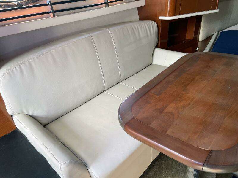 29ft Sea Ray Yacht For Sale