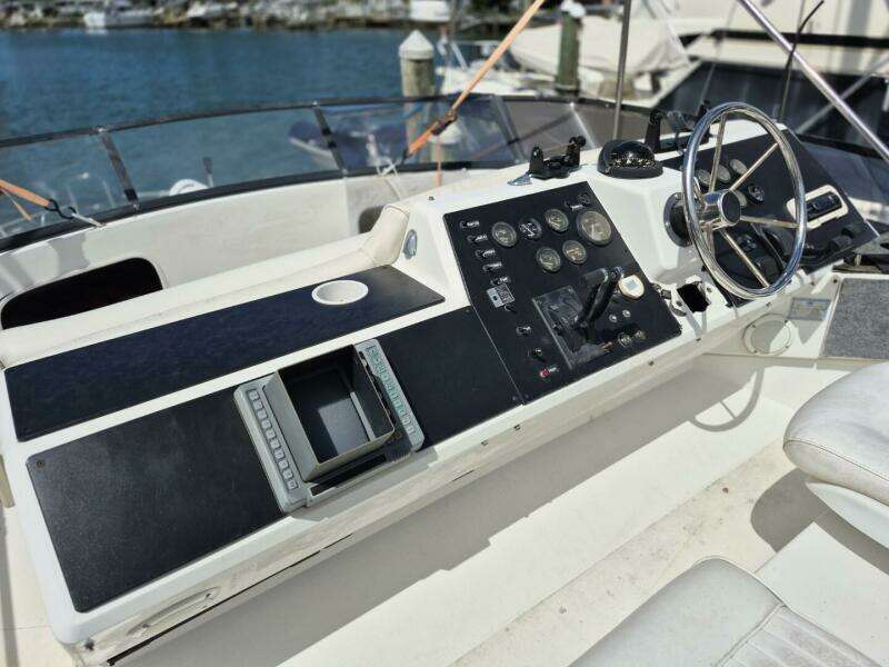 36ft Carver Yacht For Sale 36ft Carver Yacht For Sale