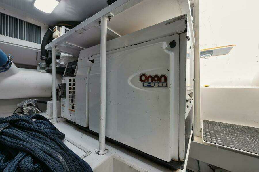 61 Viking The Good Life- Engine Room 61 Viking The Good Life- Engine Room