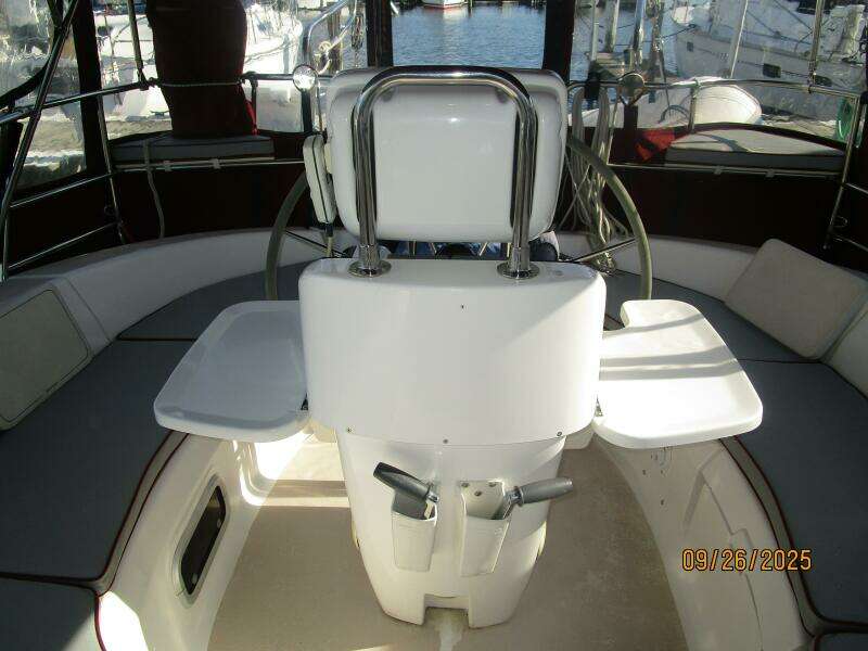 37' Hunter cockpit tables