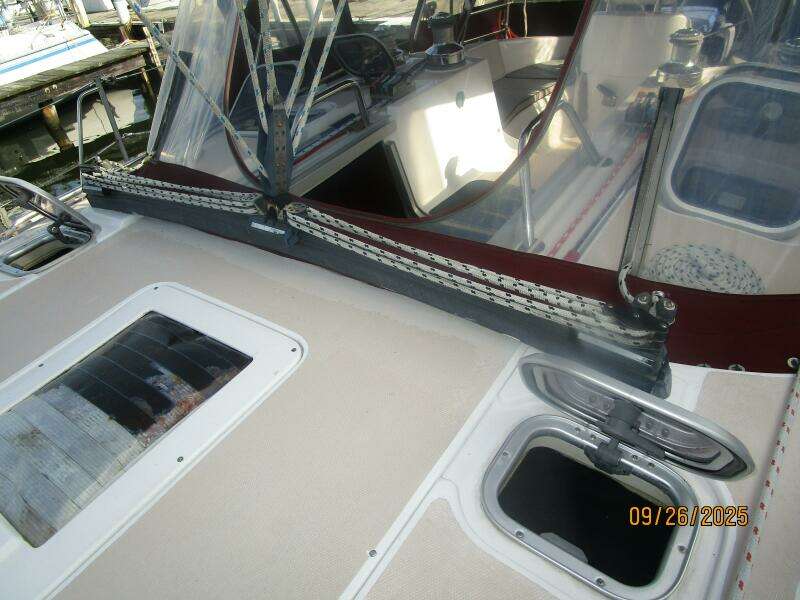 37' Hunter traveler1