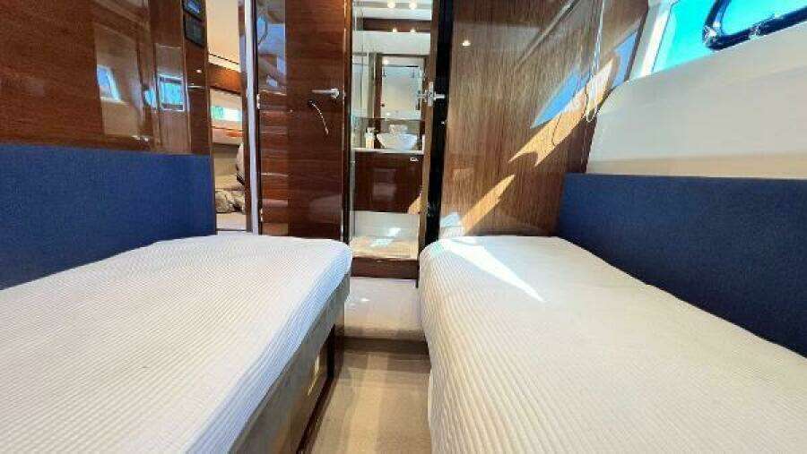 62ft Princess Yacht For Sale 62ft Princess Yacht For Sale