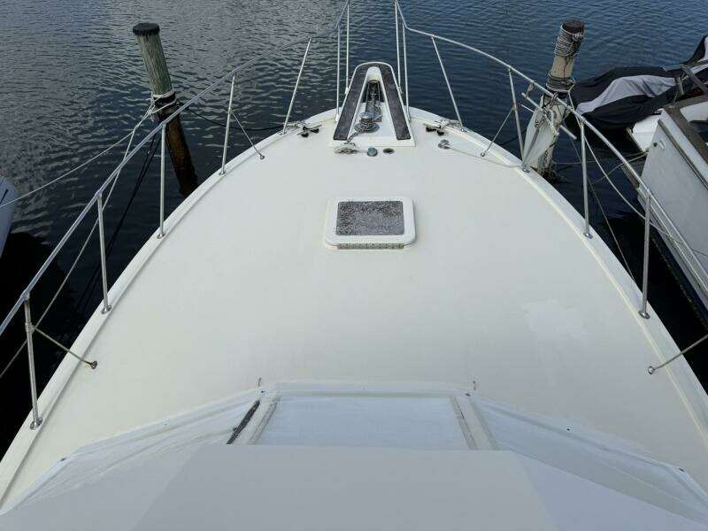 Chinese Cookie 37ft Hatteras Yacht For Sale