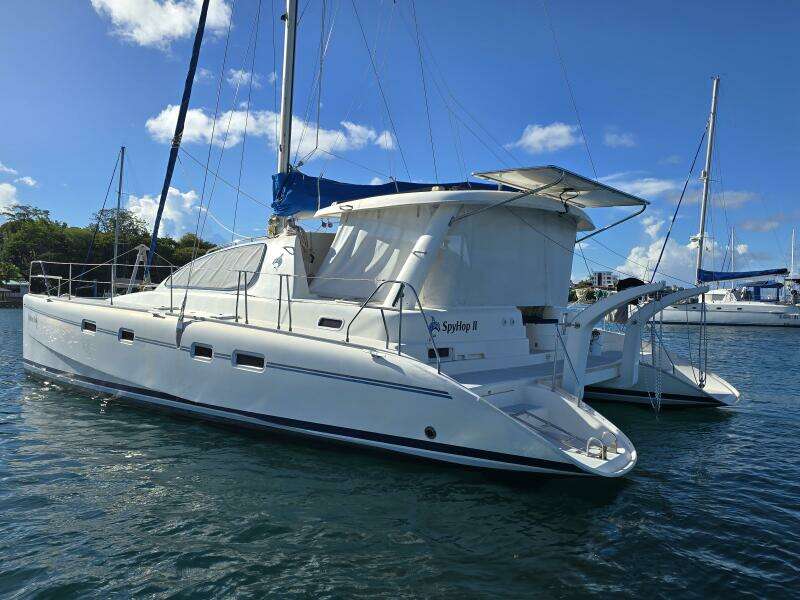 Spy Hop II 43ft Robertson  amp  Caine Yacht For Sale