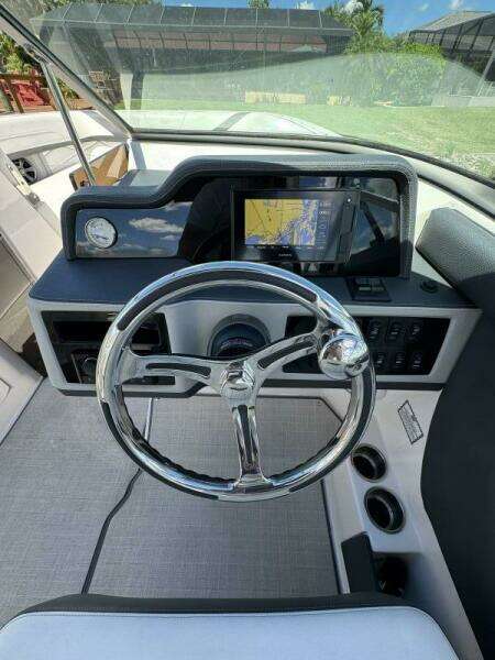 26ft Regal Yacht For Sale