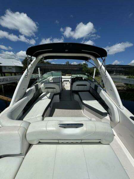 26ft Regal Yacht For Sale