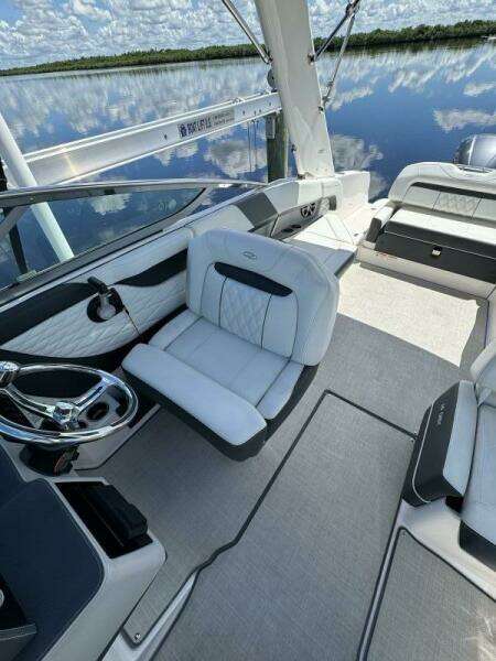 26ft Regal Yacht For Sale