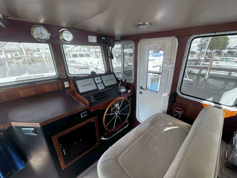 Windless 37ft American Tug Yacht For Sale