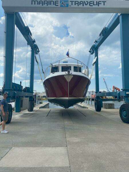 Windless 37ft American Tug Yacht For Sale