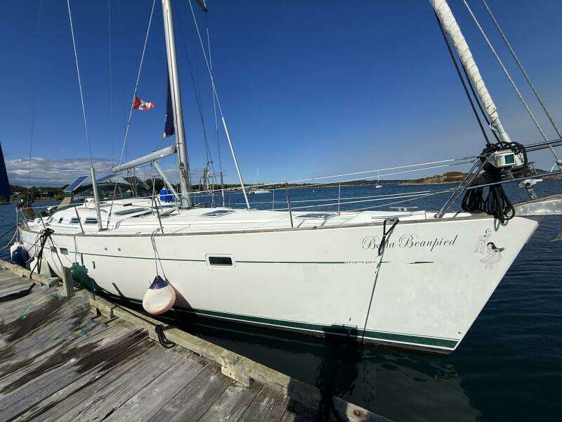 47ft Beneteau Yacht For Sale