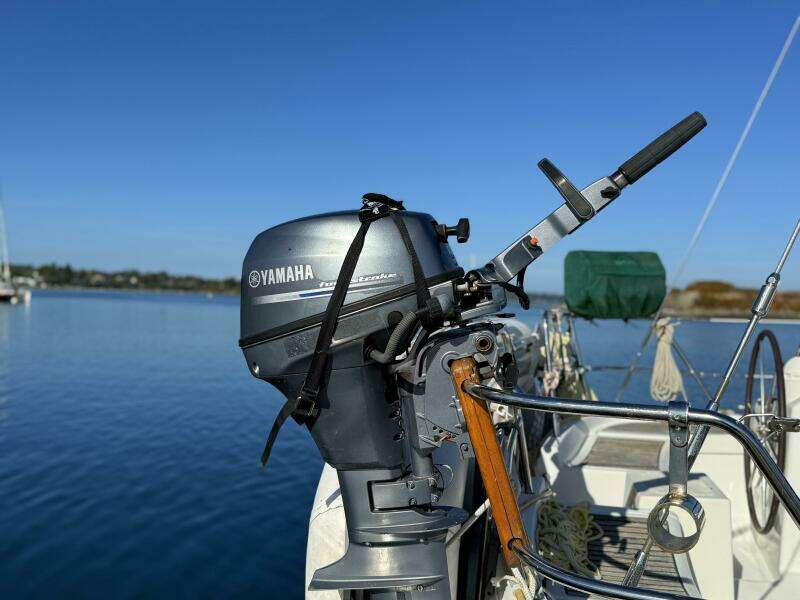 47ft Beneteau Yacht For Sale