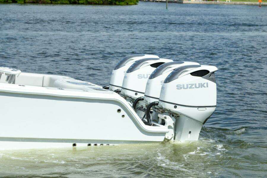 37ft Freeman Yacht For Sale