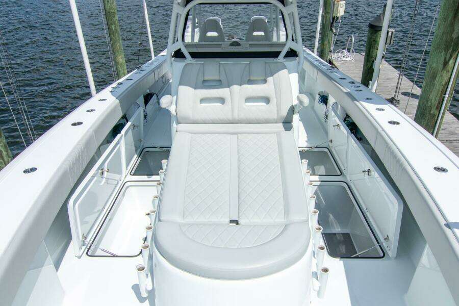 37ft Freeman Yacht For Sale
