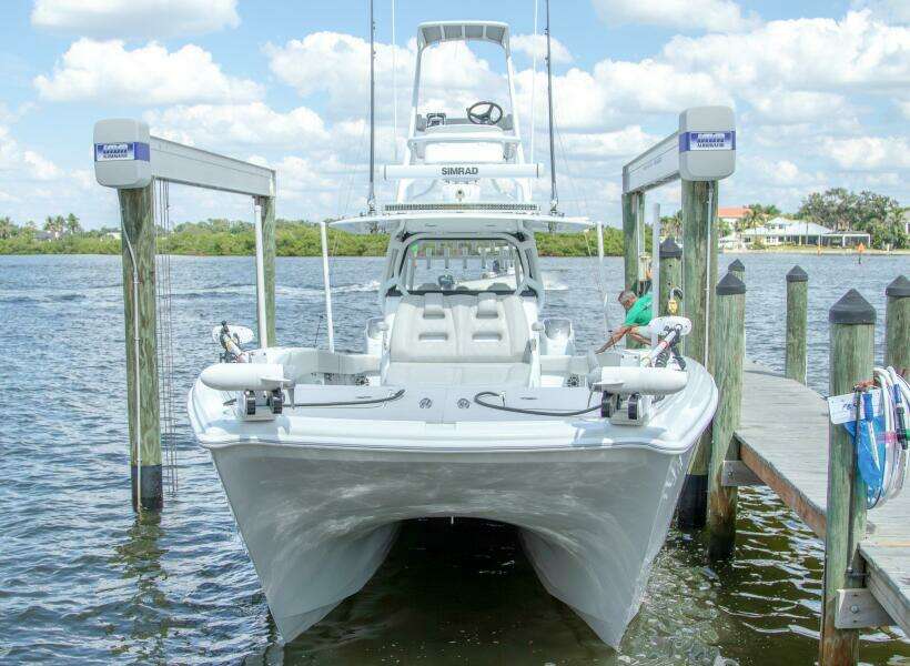 37ft Freeman Yacht For Sale