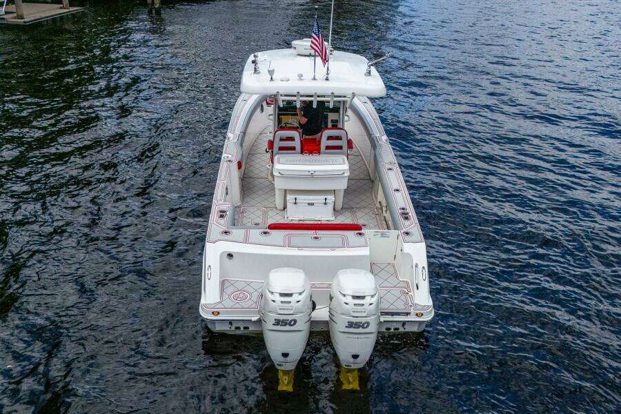 DARE TO DREAM S SIDECHICK 33ft Boston Whaler Yacht For Sale DARE TO DREAM S SIDECHICK 33ft Boston Whaler Yacht For Sale