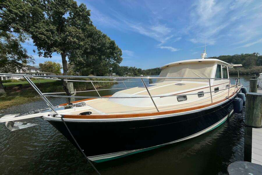 Sundog 42ft Sabre Yacht For Sale